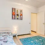 Apartment In With Wifi