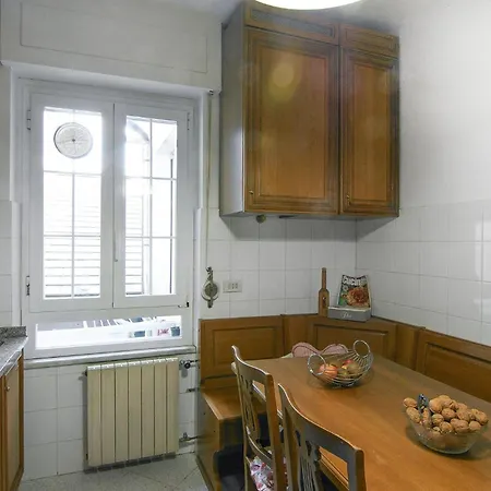 In With Kitchen דירה מונליה