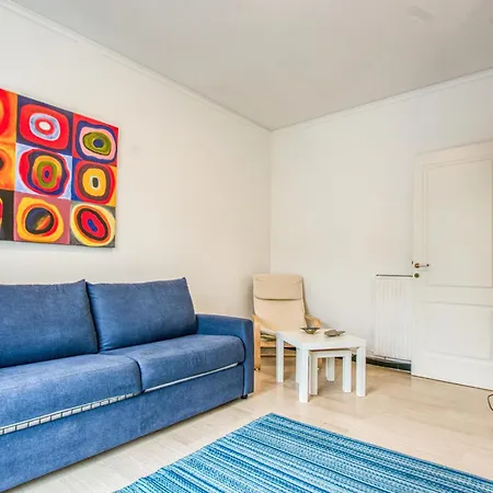 2 Bedroom Awesome In Apartamento Moneglia