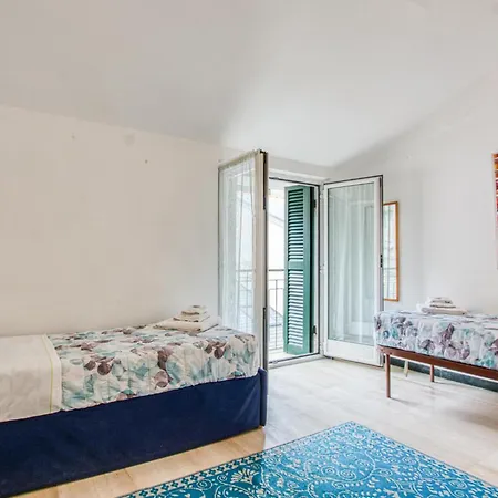 2 Bedroom Awesome In Appartamento Moneglia