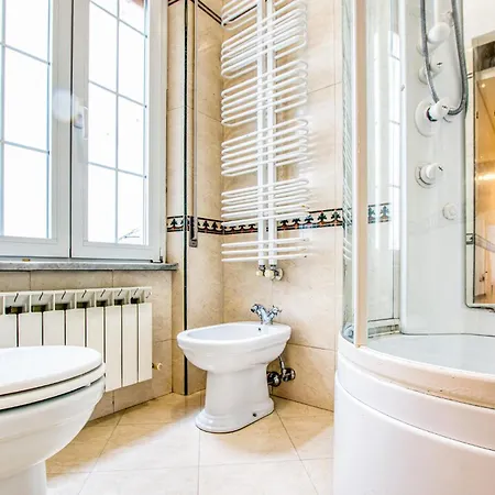 2 Bedroom Awesome In Appartamento Moneglia